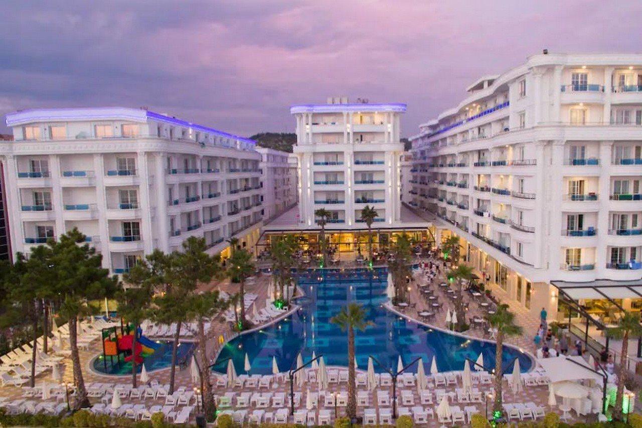 Grand Blue Fafa Resort & Spa Durres Ngoại thất bức ảnh