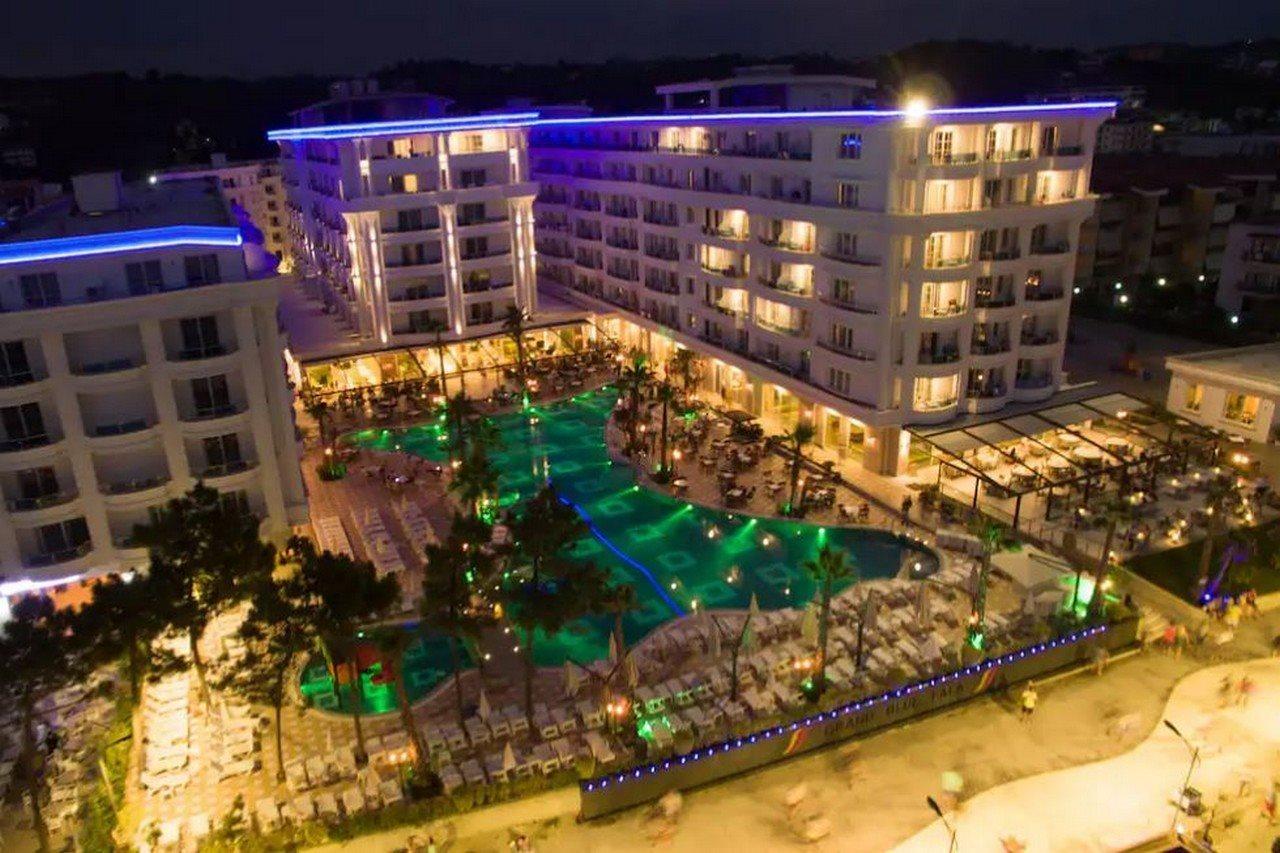 Grand Blue Fafa Resort & Spa Durres Ngoại thất bức ảnh