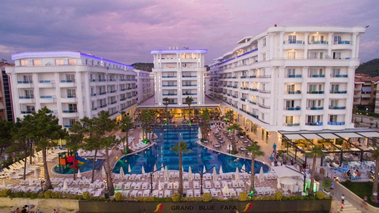 Grand Blue Fafa Resort & Spa Durres Ngoại thất bức ảnh