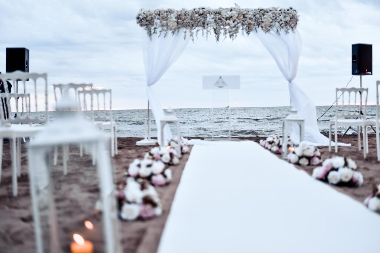 Grand Blue Fafa Resort & Spa Durres Ngoại thất bức ảnh